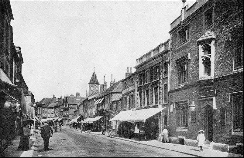 Bartholomew Street and the Guildhall Club